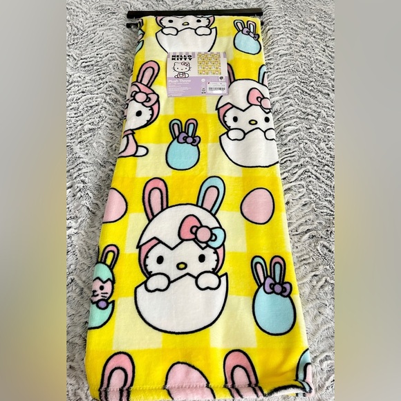NEW Hello Kitty Easter Throw Blanket - Burlington Exclusive - Picture 1 of 1